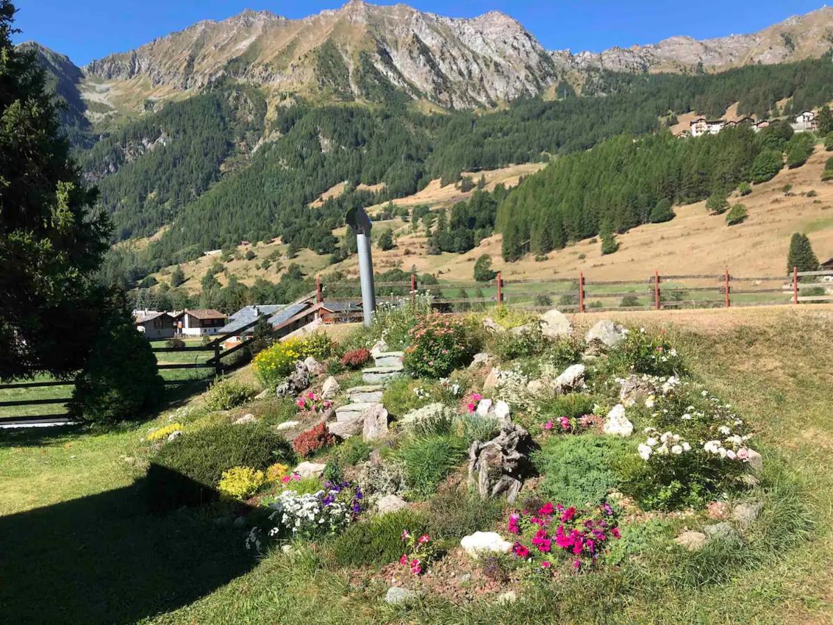 The Love - Sei Posti Letto Con Bellissimo Panorama Champoluc Dış mekan fotoğraf